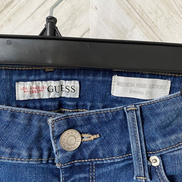 Guess Medium Rise Skinny Distressed Jeans - Picture 2 of 10